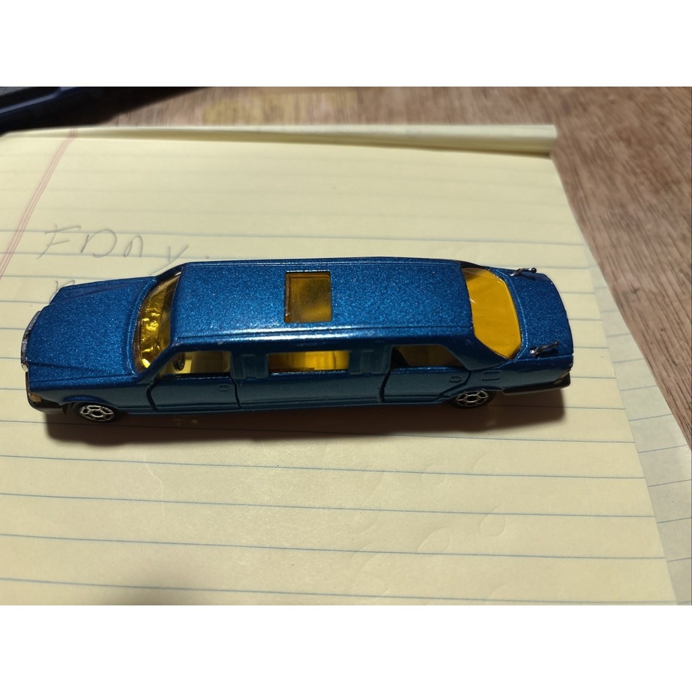 Vintage Majorette 1:58 Blue Die Cast Mercedes Limousine 326 France